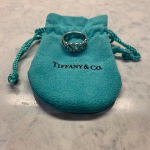 Tiffany & Co Paloma Picasso Loving Heart Ring